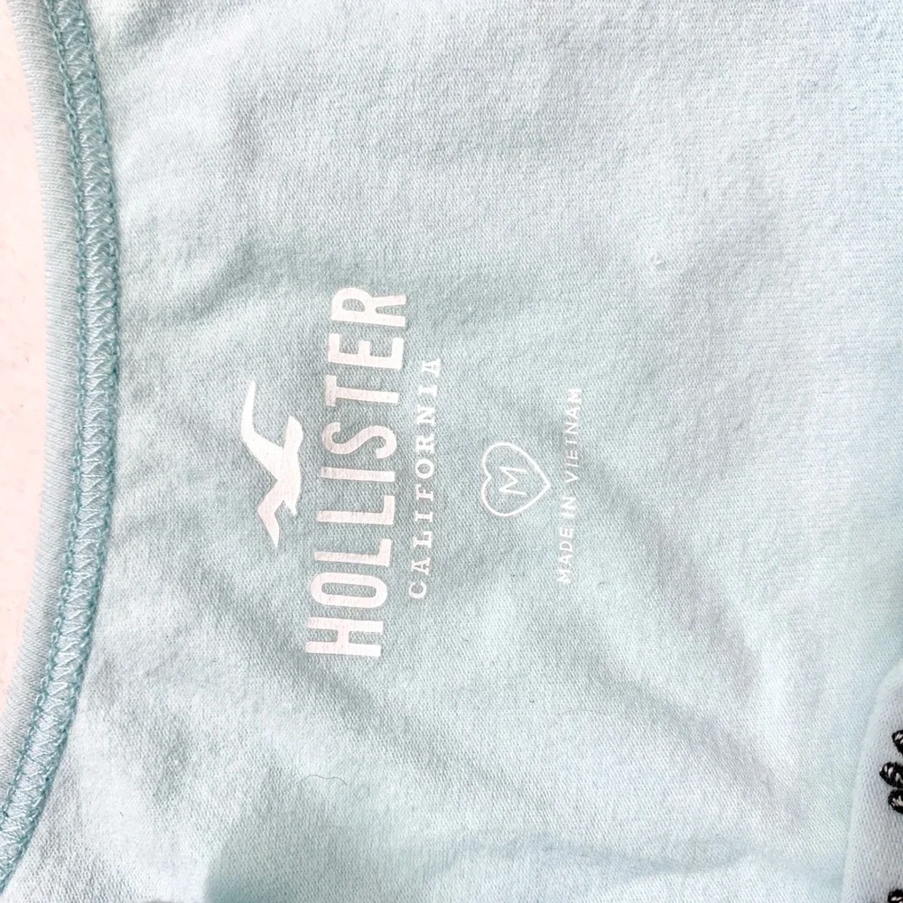 Hollister Butterfly Embroidered Cami Tank Womens Size M Light Blue Y2K‎ Cotton